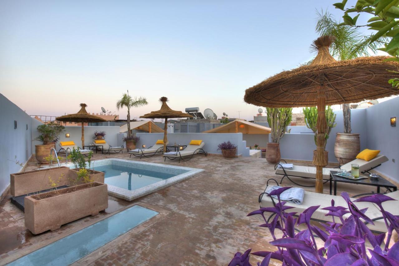 Awa Riad