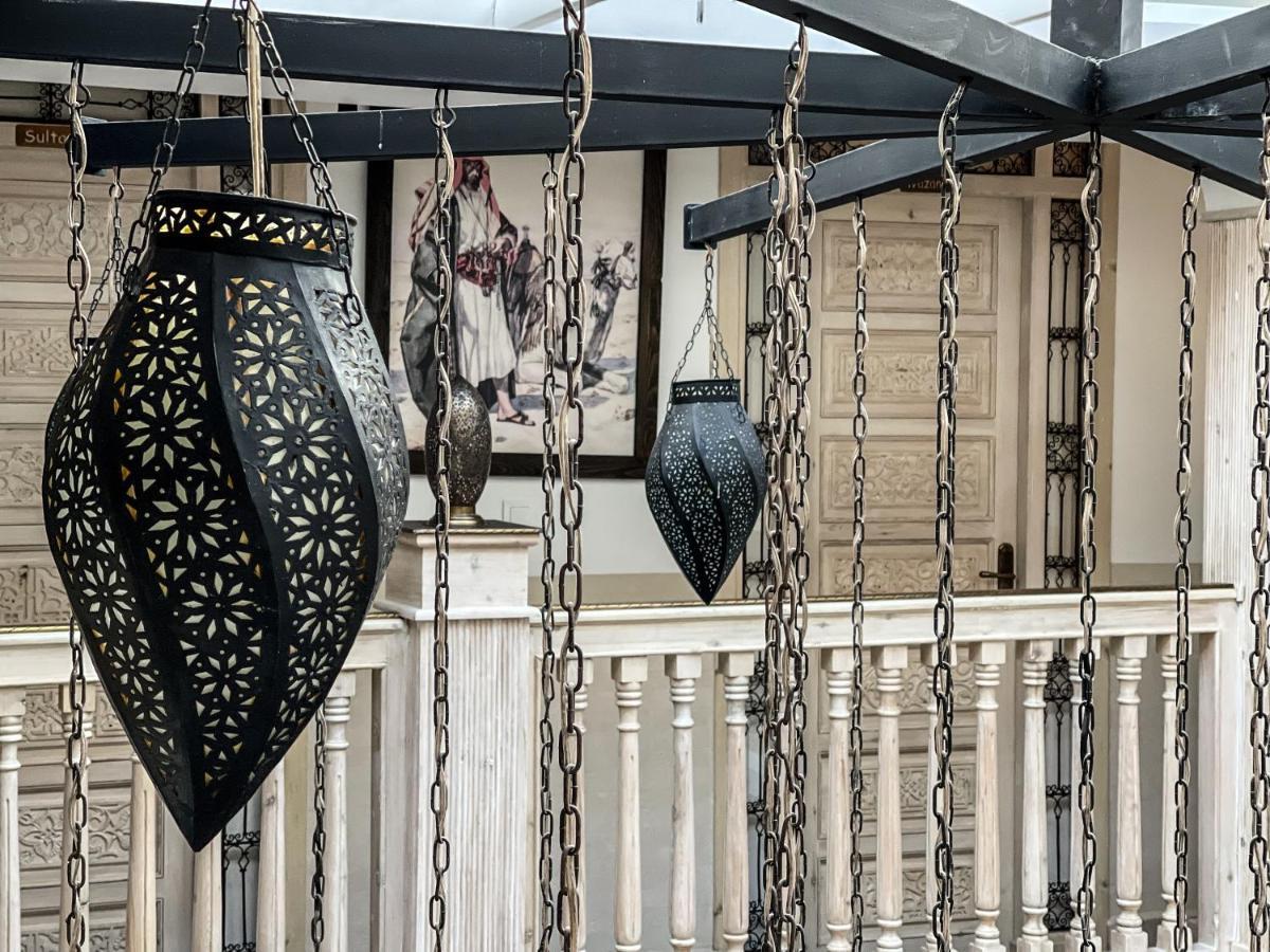 Bed & Breakfast Wazani Square &