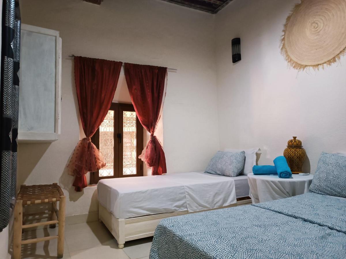 Hostal Terrace House 88