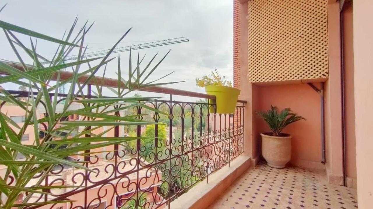 Anas Majorelle -centre *