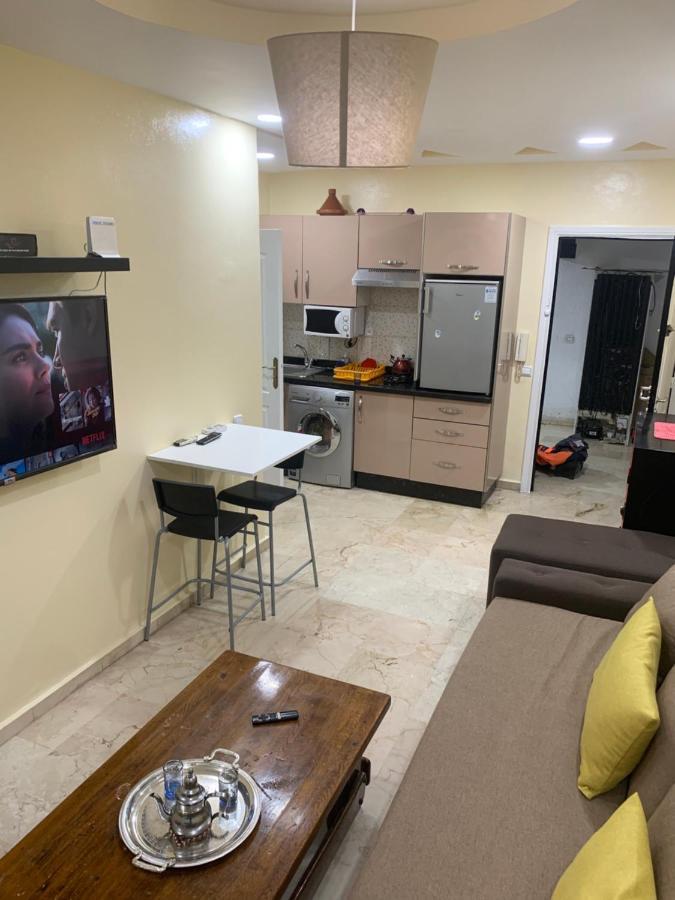 Studio N20 Au Centre Wifi Clim Apartment