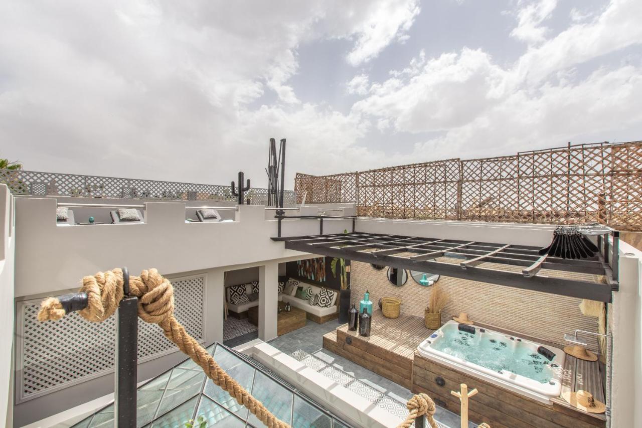 Riad Princesse Des Sables- Jaccuzzi& Spa-breakfast *