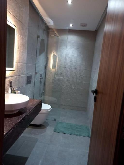 Appartement Cosy Au Cœur De Marrakech Avec Piscine