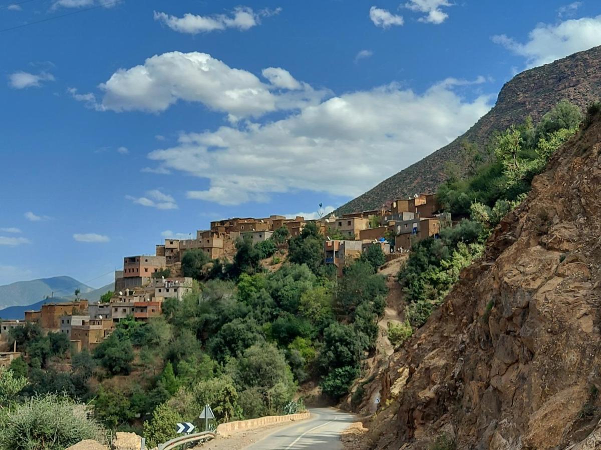 Dar Karam Bed & Breakfast *