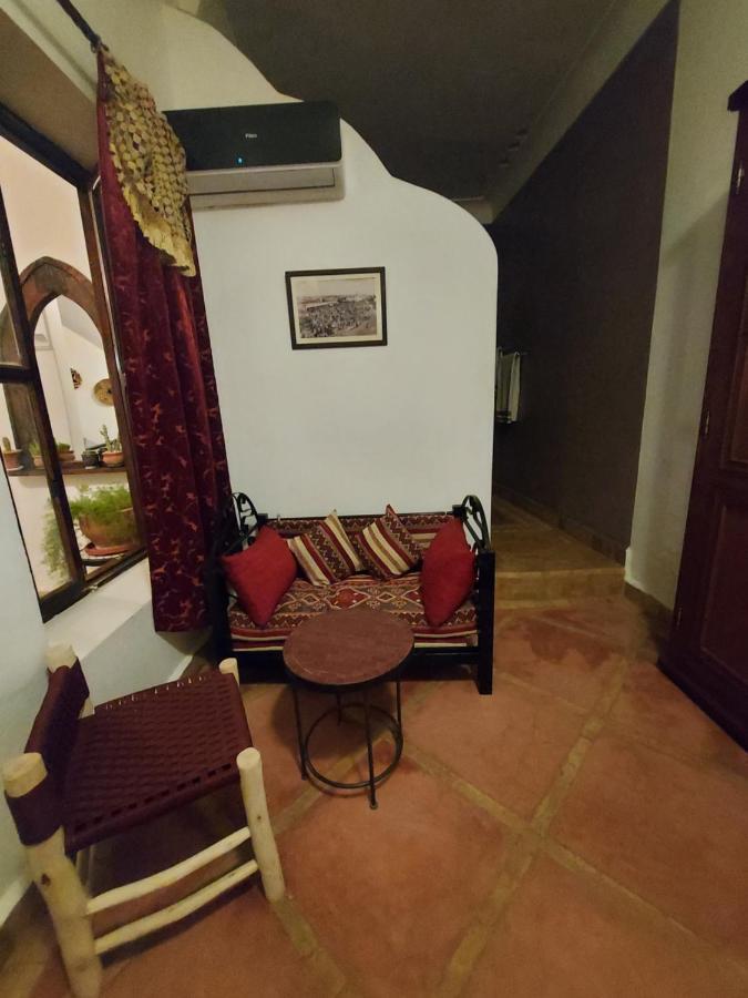 Dar Karam Bed & Breakfast *