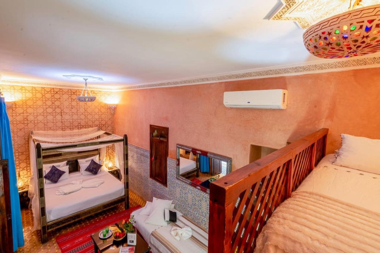 Reves D'orient & Riad