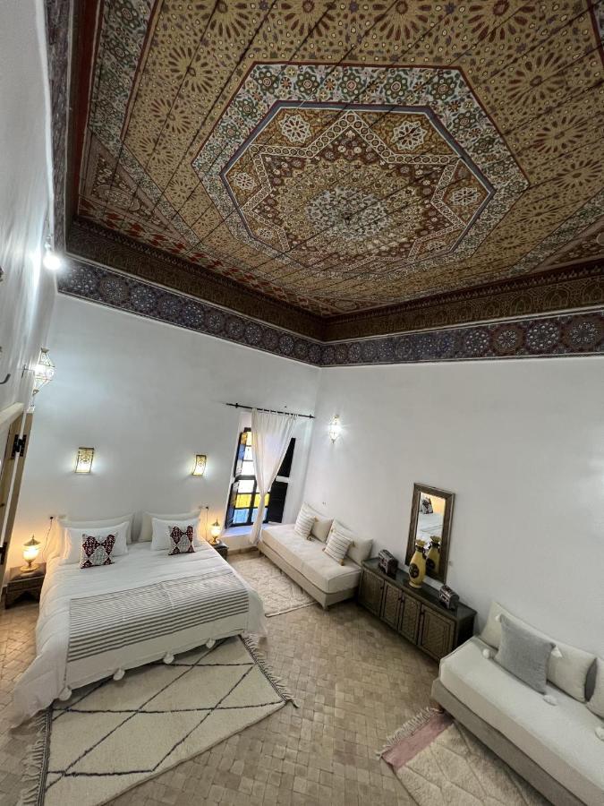 5 Generations Guest house *