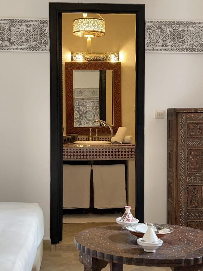 5 Generations Guest house *