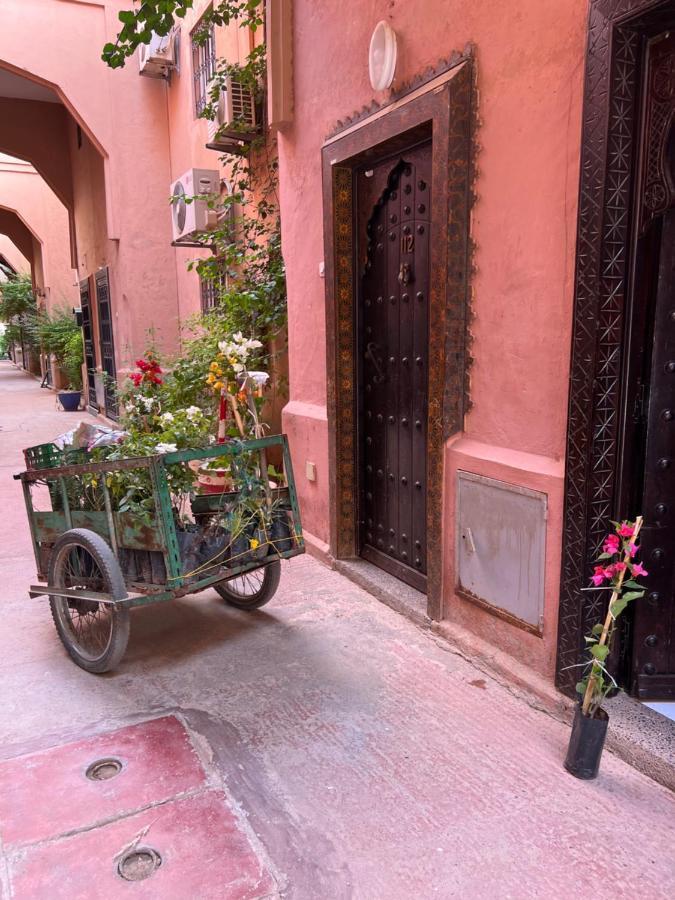 Maison Traditionnel Idealement Situe A Marrakech *