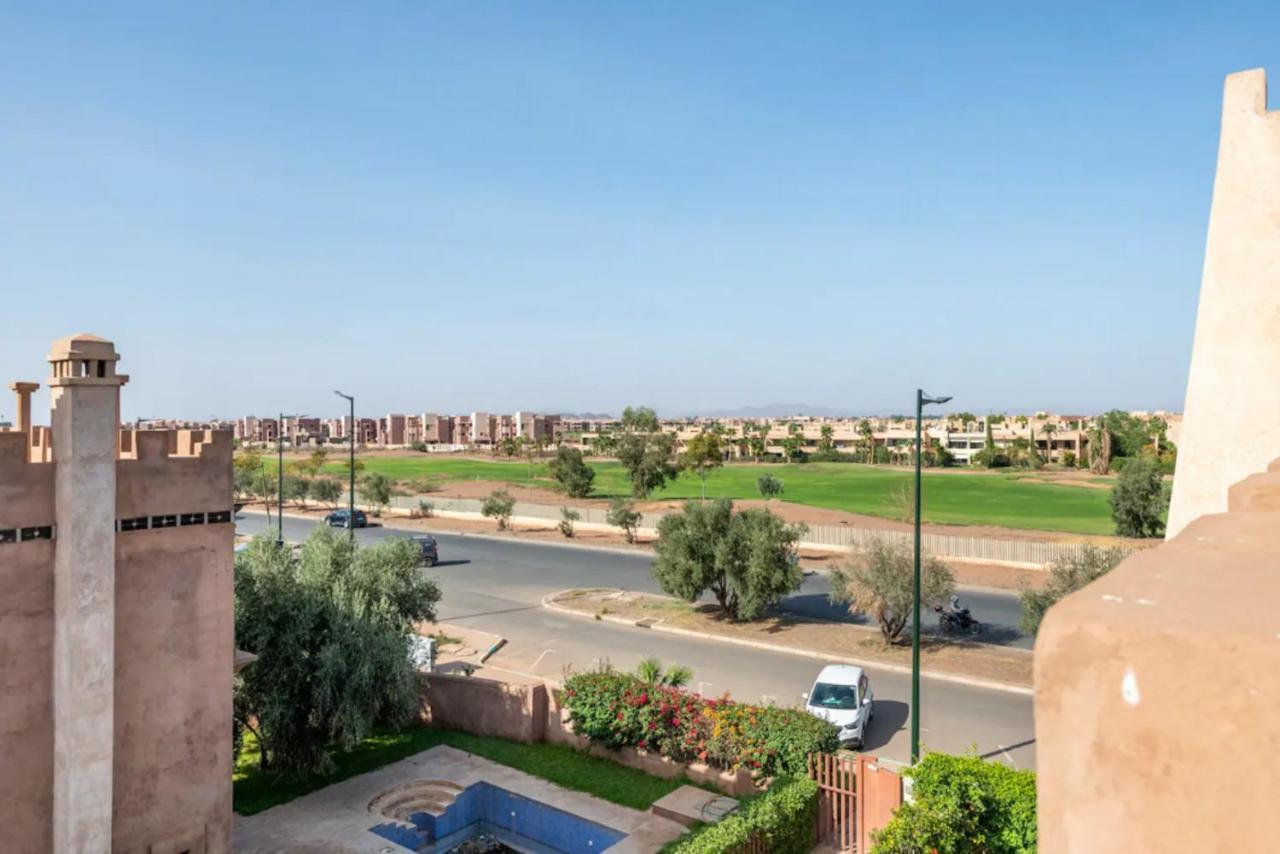 Jolie 3 Chambres Loue Entierement Avec Piscine Villa