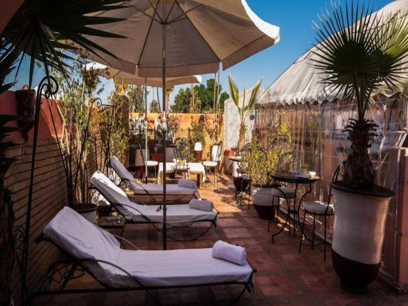 Bahia Guest house 3*