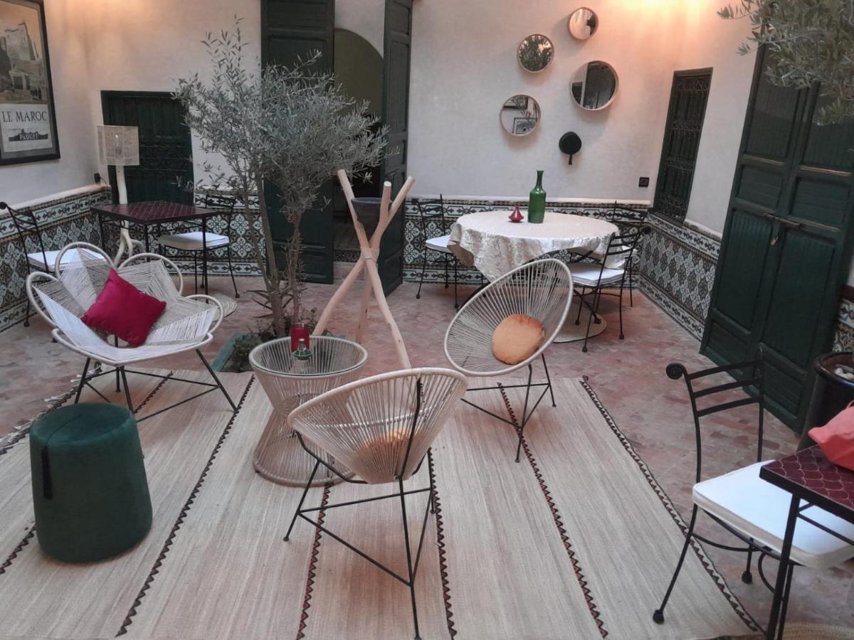 Al Karama Guest house 3*
