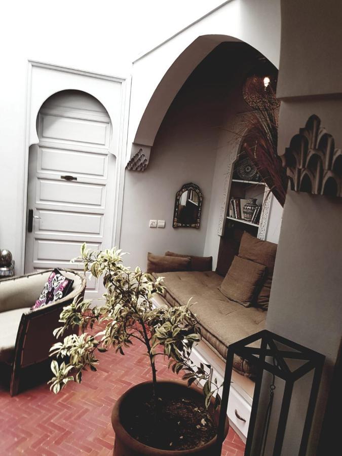 Laly Tourisme Eclaire Le Bijou De La Medina 3* Marrakesh