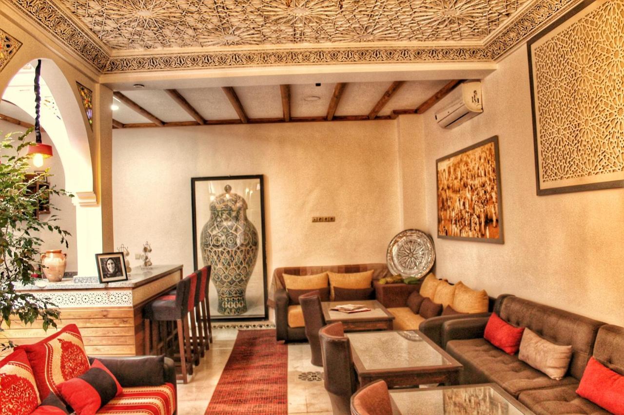 Riad Arabic House &