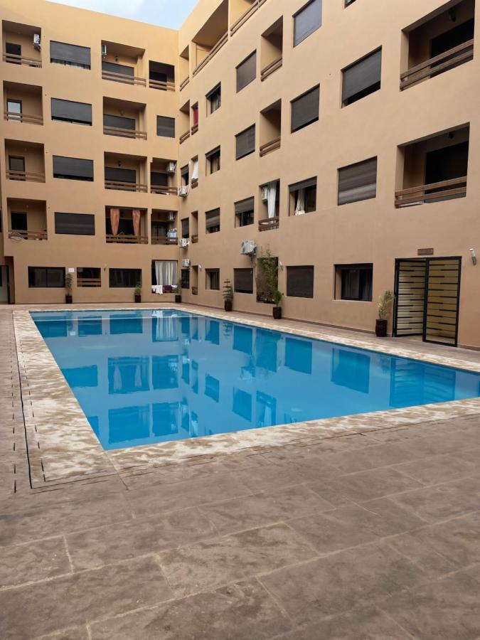 Apartment A Cote De La Gare Du Train