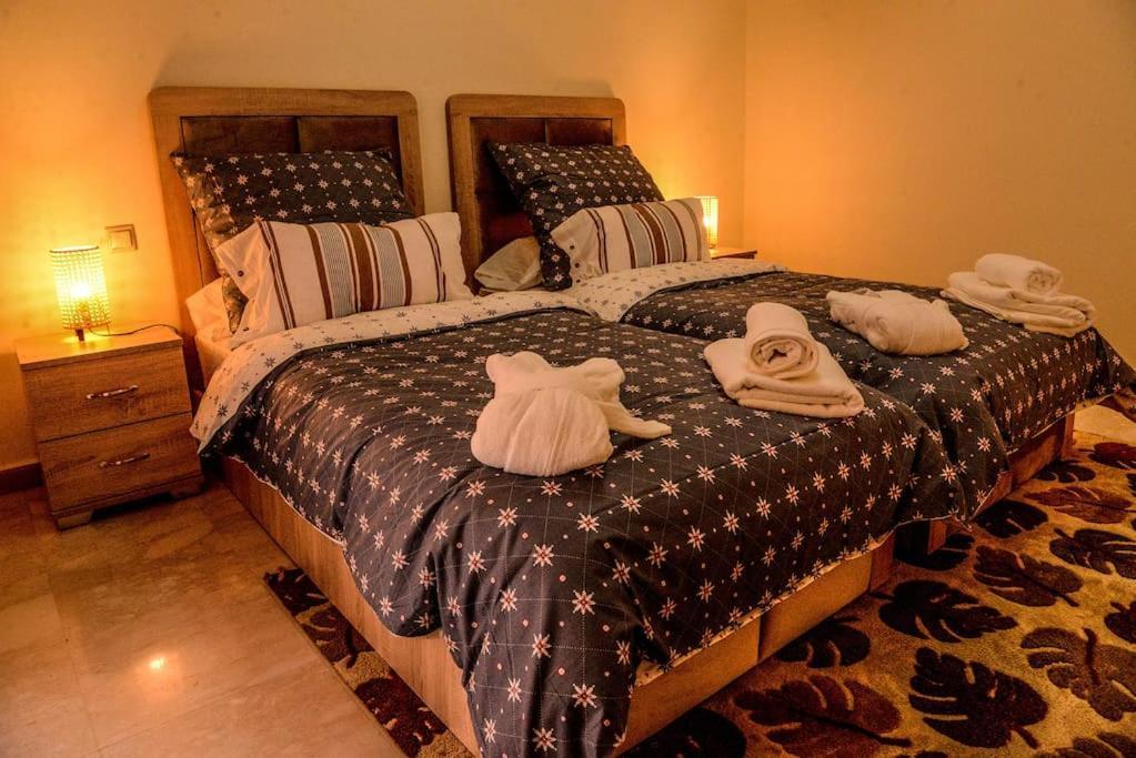 Apartamento Schone Ferienwohnung: Poolblick Und Terrasse Nahe Majorelle Garden Marraquexe
