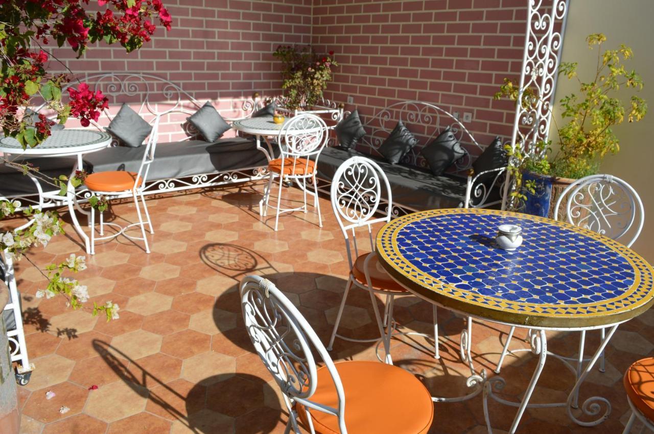 Salem Leksor Acomodação com café da manhã 
