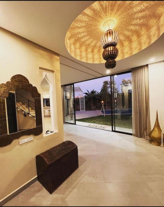 Mattia Piscine Chauffee Sans Vis A Vis Villa Marrakesh