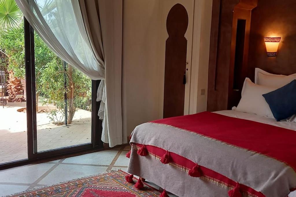 Nicoline, Avec Jardin Et Piscine Privee. Marrakesh
