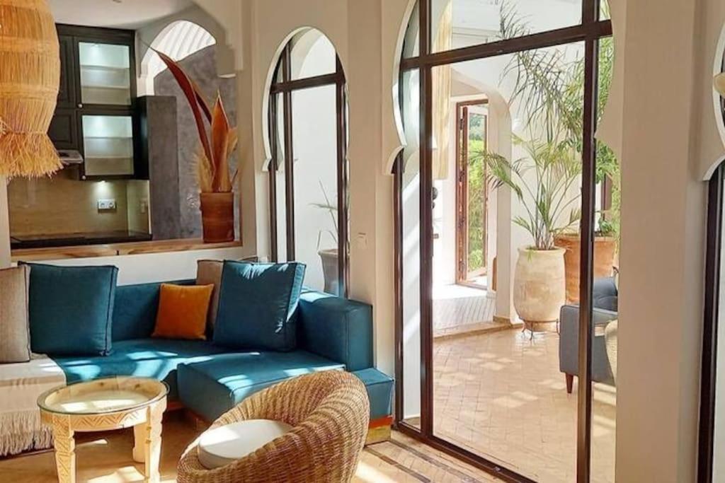 Nicoline, Avec Jardin Et Piscine Privee. Villa *