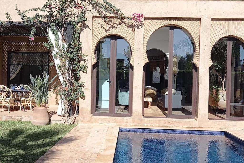 Nicoline, Avec Jardin Et Piscine Privee. Villa Marrakesh