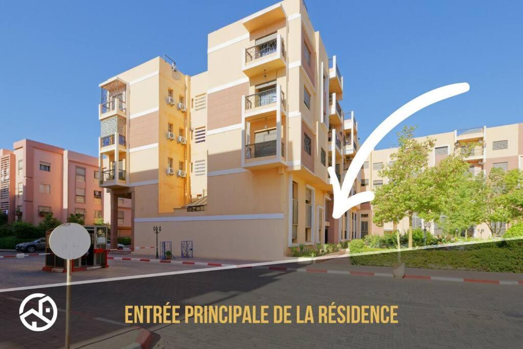 Apartment Des Lilas Dar Salam Chez Madame Assyl Avec 3 Piscines Marrakesh