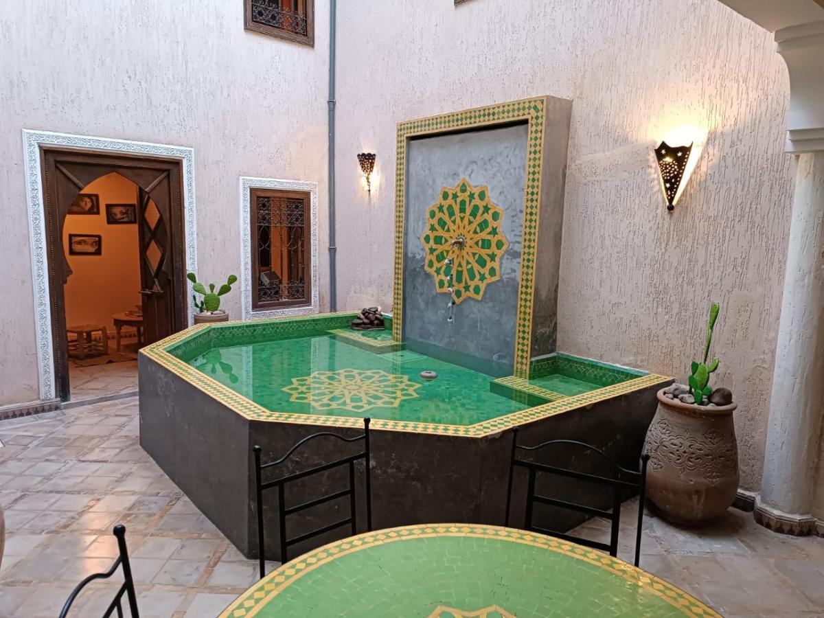 Dar Naai Privatif 3 Chambres 6 Pers Place Jemma El Fna Riad Marrakesh