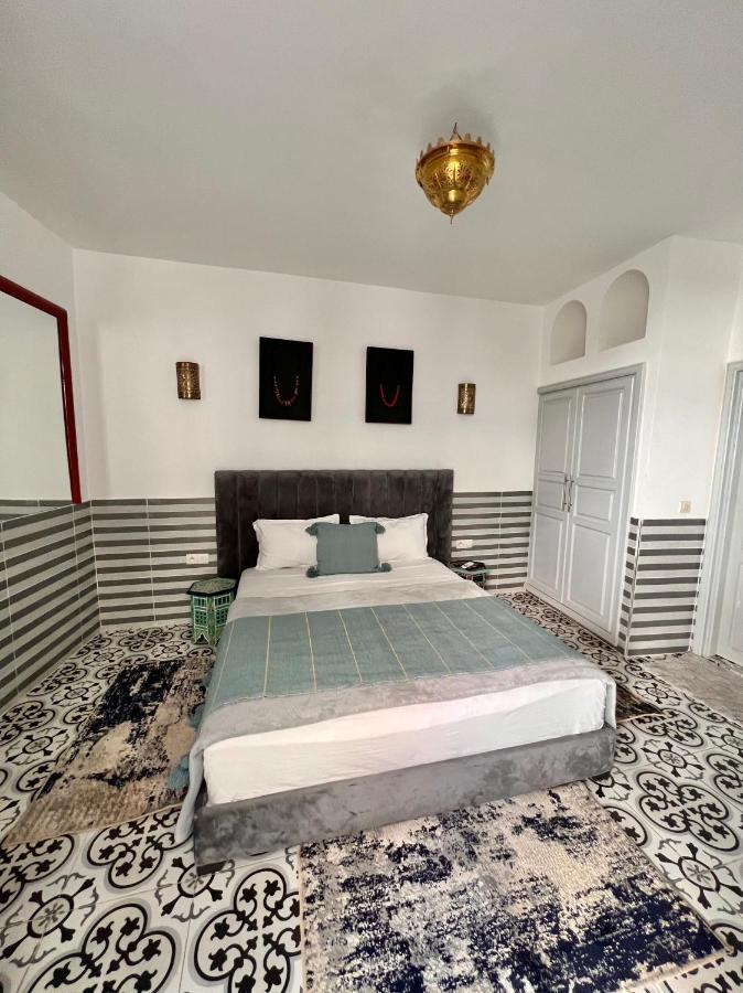 Allal Hotel *