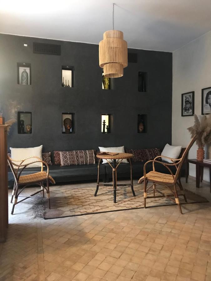 Bab 54 Pensión 4*