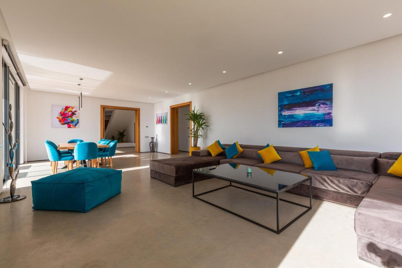 Villa 103 - Luxury Getaway - Private Jacuzzi