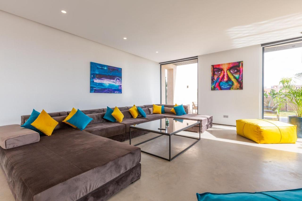 103 - Luxury Getaway - Private Jacuzzi Villa Marrakesh