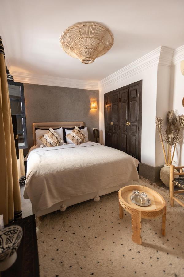 Baba Ali Riad 3*