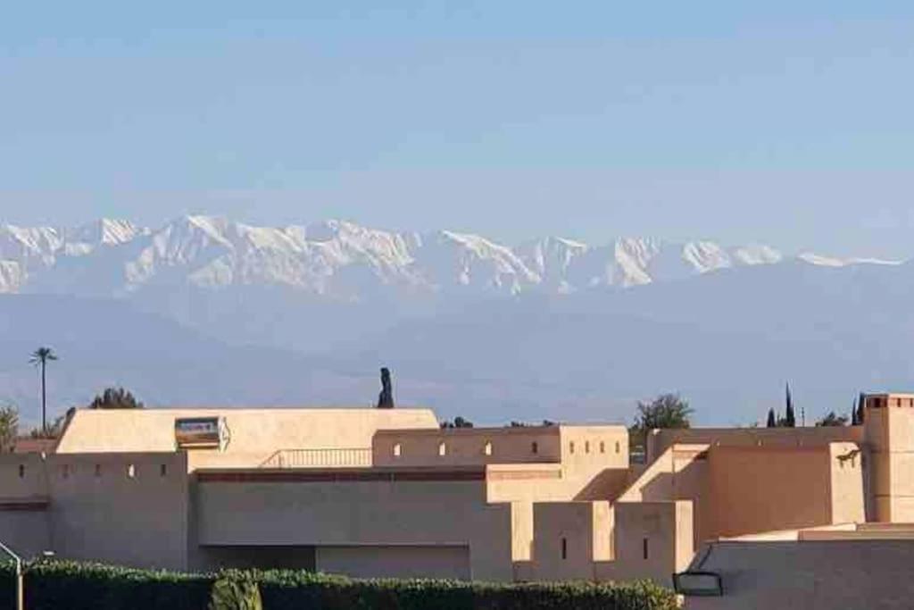 Belle Et Spacieuse Avec Piscine Prive Villa