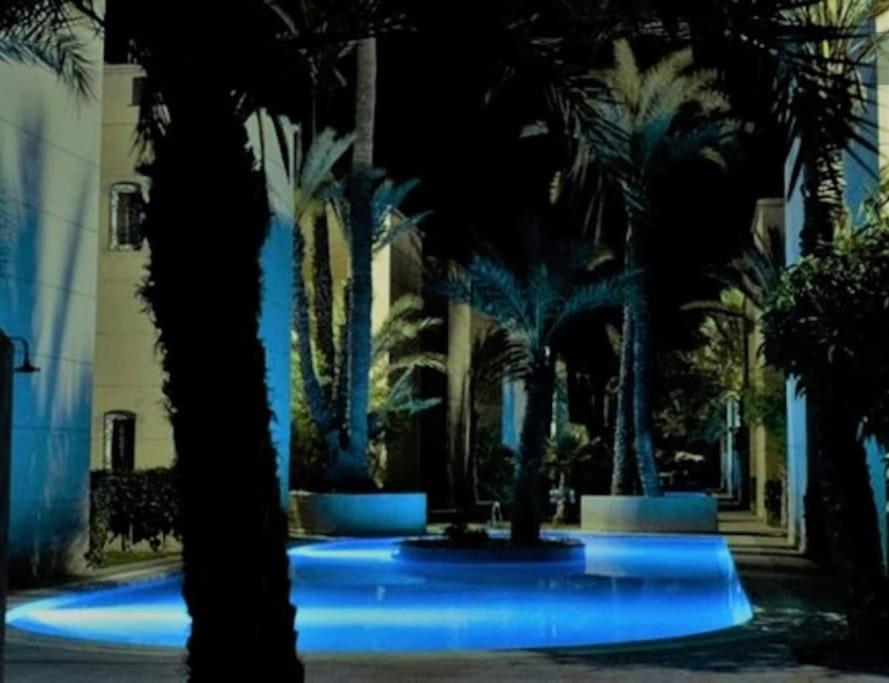 Super Avec Piscine Interieure