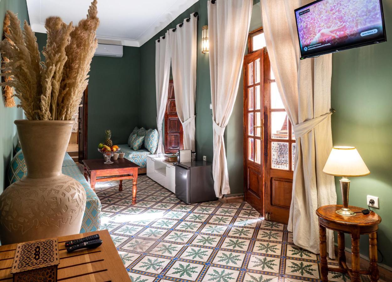 Riad Dar El Medina - Heated Swimming Pool, Jacuzzi & Marraquexe