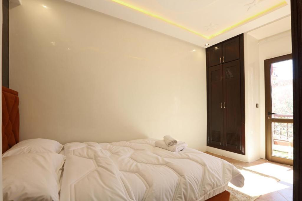 Hibiscus Apartment *