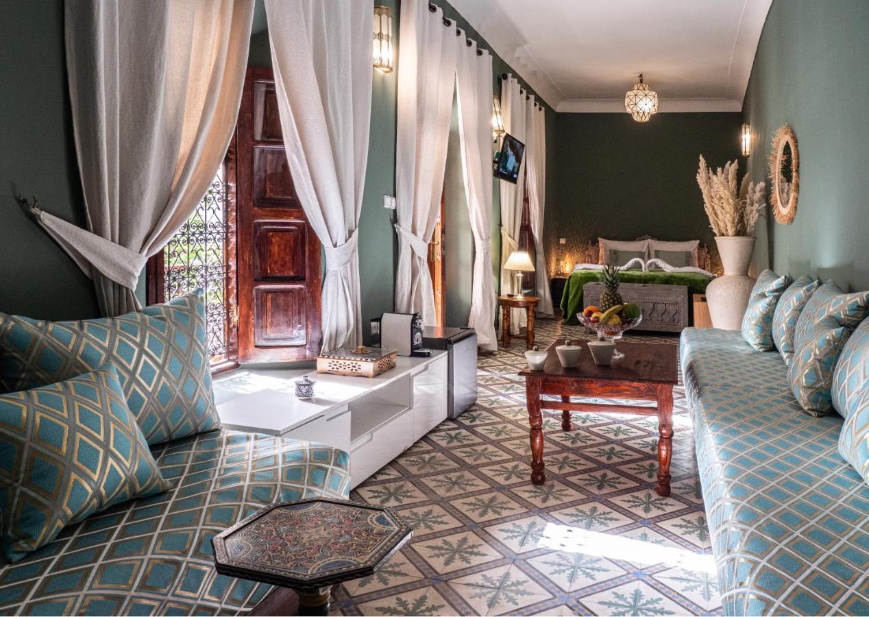 Riad Dar El Medina - Heated Swimming Pool, Jacuzzi &