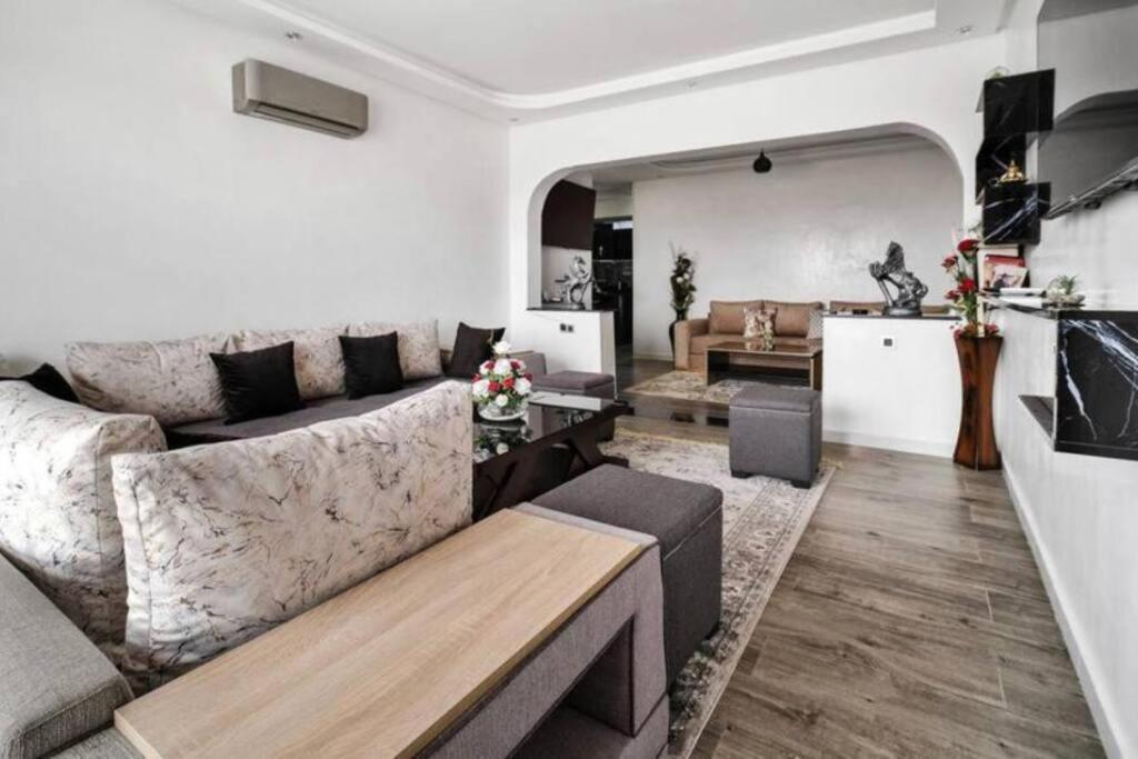 Magnifique En Plein Centre Apartamento