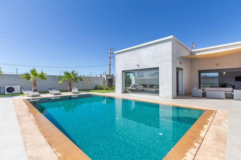 Coquelicot, Modern Style Avec Jacuzzi, Piscine Chauffee Marrakesh
