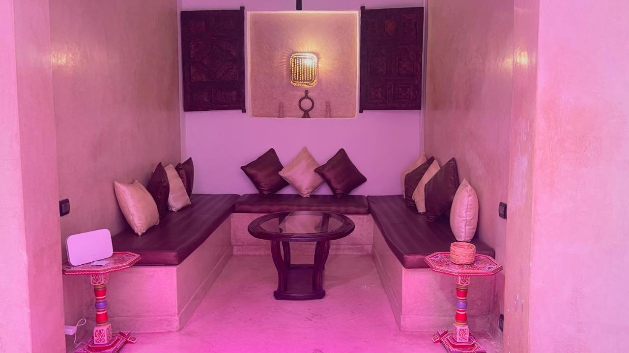 Pourpre Medina Guest house *