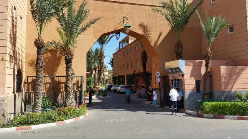 A Marrakech Dans La Touristique Al Qaria Assiyahia *