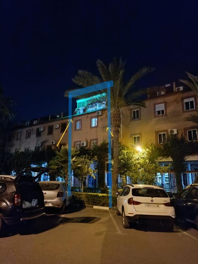 A Marrakech Dans La Touristique Al Qaria Assiyahia Holiday home *
