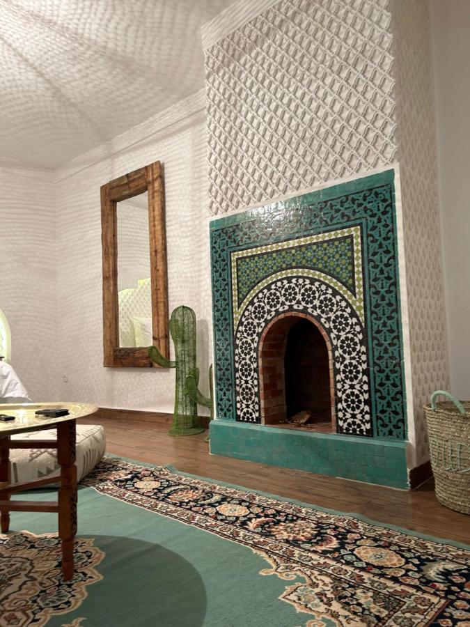 Tsar Mimoun Riad
