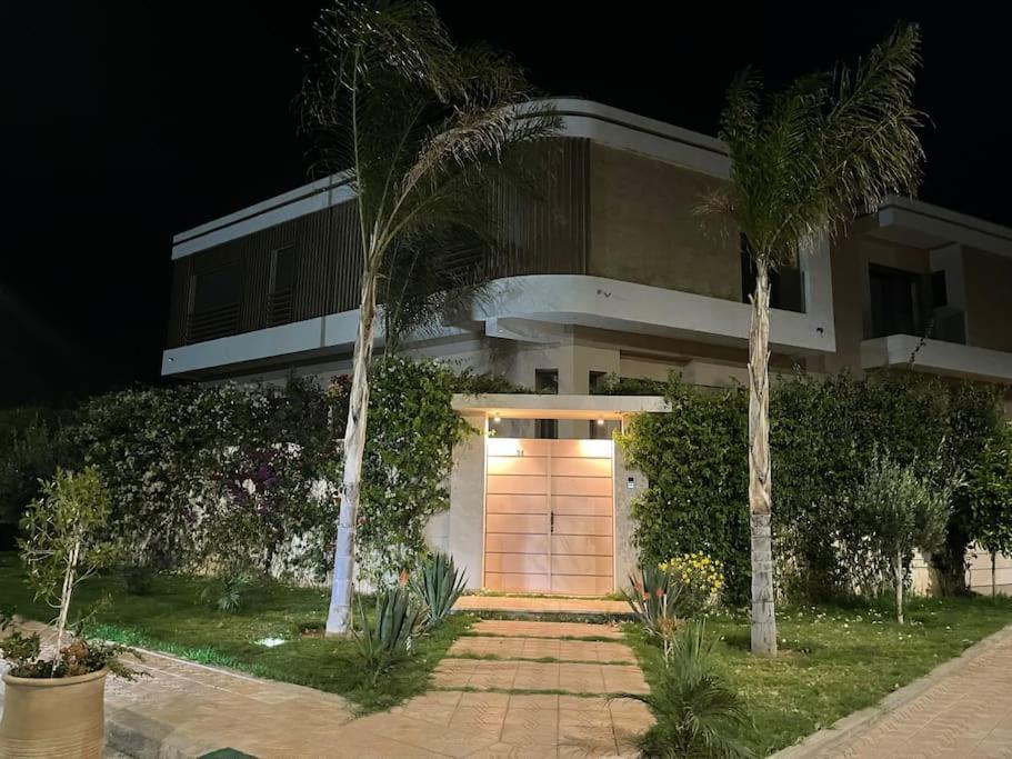 Di 550 Mq Con 4 Piscina E Terrazza Panoramica Pousada *