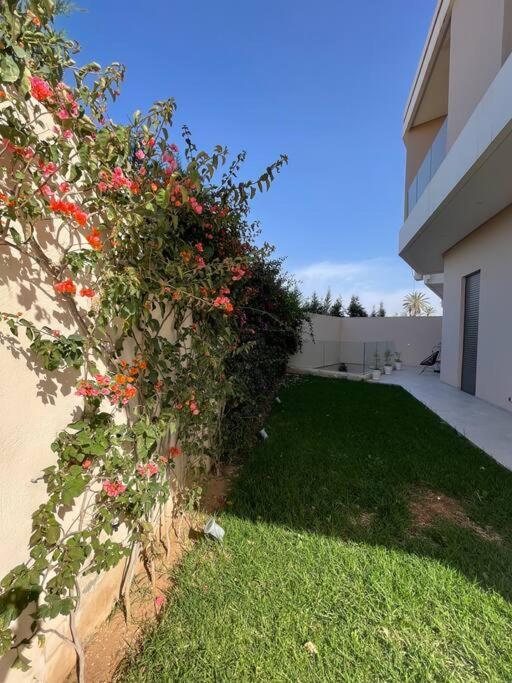 Di 550 Mq Con 4 Piscina E Terrazza Panoramica Pousada *