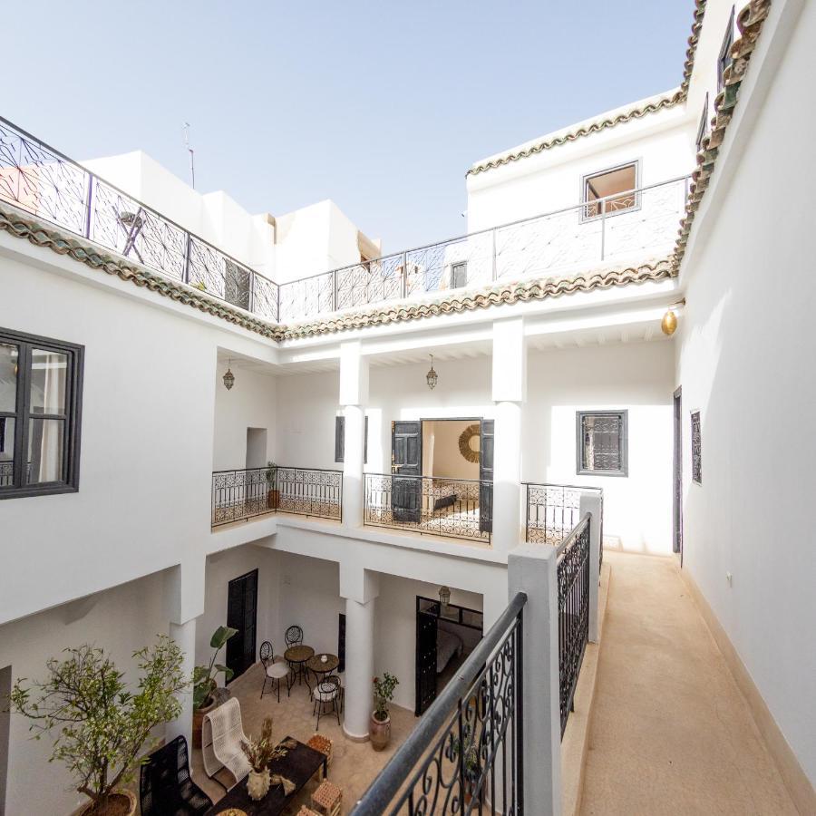 27 & Entierement Privatise * Marrakesh