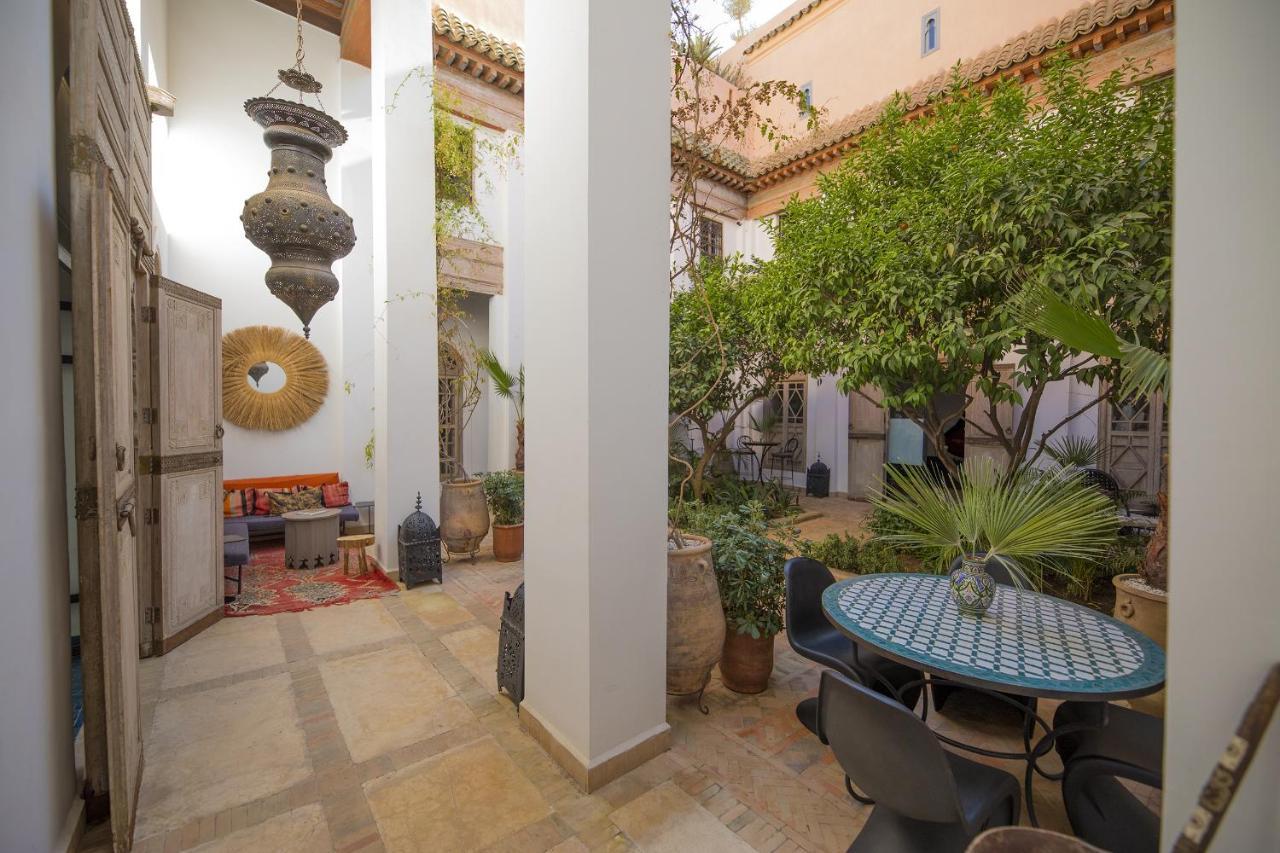Maison d'hôtes Les Hirondelles Boutique 4*