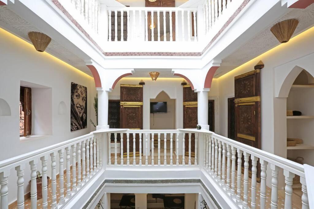 El Khir En Centre Rooftop Et Bassin Villa *