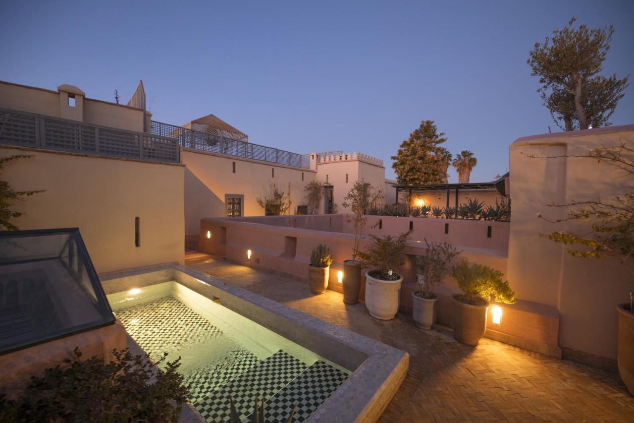 Guest house Les Hirondelles Boutique 4*