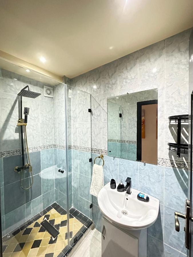 Modern Gueliz 2 Bedroom Apartment